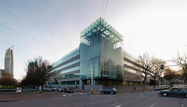 1200px-Ministerie_van_Financiën_wintertuin1